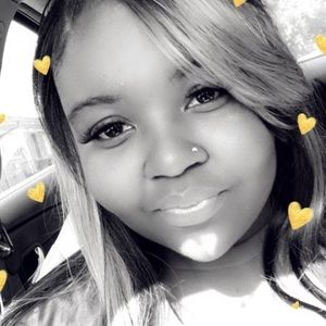 Meet your Posher, Lynae